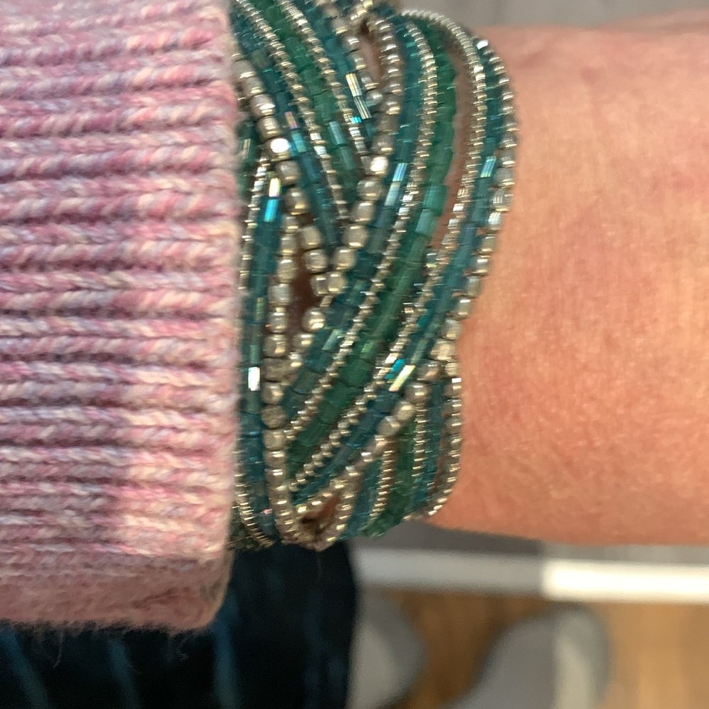 Beautiful bracelet - Picture 2 of 5